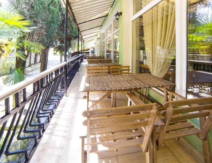 Рестораны и бары - Гостиница «Гора царя Баграта» Сухум