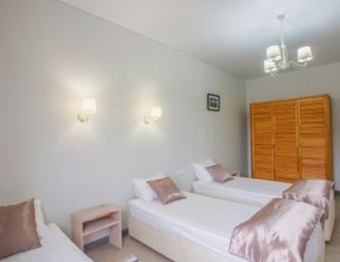 Семейный 2-местный 2-комнатный - Гостиница «Гора царя Баграта» Сухум